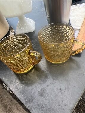 Vintage Amber Textured Glass Coffee Mugs - Set of 2